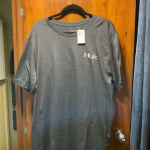Huk tee shirt new with tag